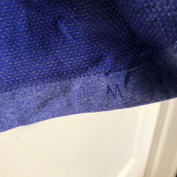 Lululemon metal vent tech workout shirt - Picture 2 of 2